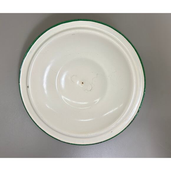 Mid-Century Farmhouse Cream & Green Enamelware 4 Qt Stock Pot - Lid + Steamer - Picture 6 of 8